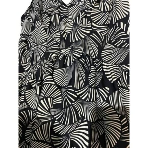 Azul Women's One Piece Bathing Suit Dress Style Black & White Seashells Size 18 - Picture 5 of 8